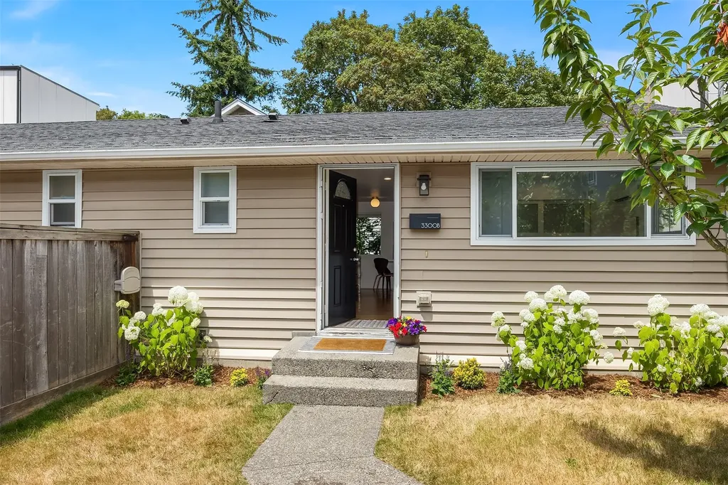 3300 Government Way Seattle WA 98199