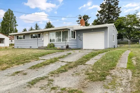 462 SE Quaker Street Oak Harbor WA 98277