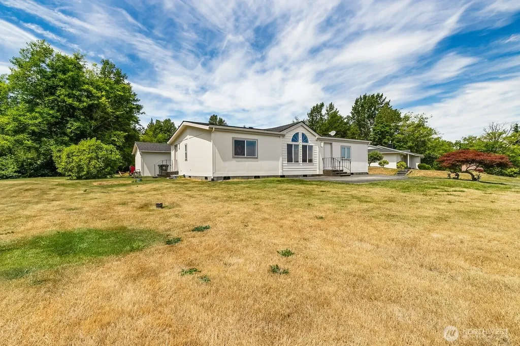2949 Canlin Drive Ferndale WA 98248