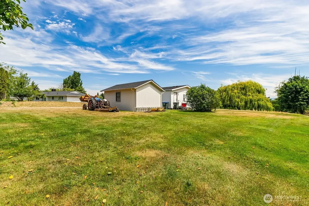 2949 Canlin Drive Ferndale WA 98248