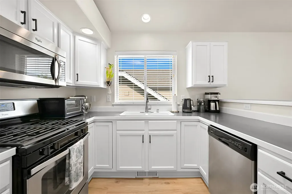 3447 Pinehurst Court Bellingham WA 98226