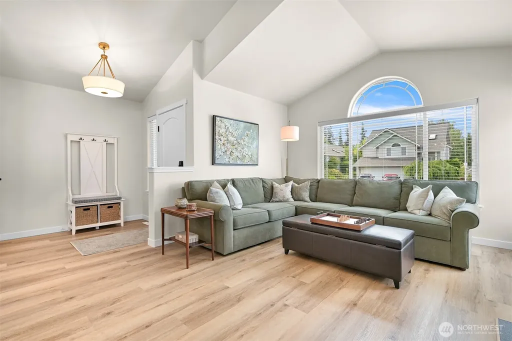 3447 Pinehurst Court Bellingham WA 98226