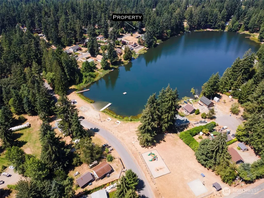 2218 194th Avenue SW Lakebay WA 98349