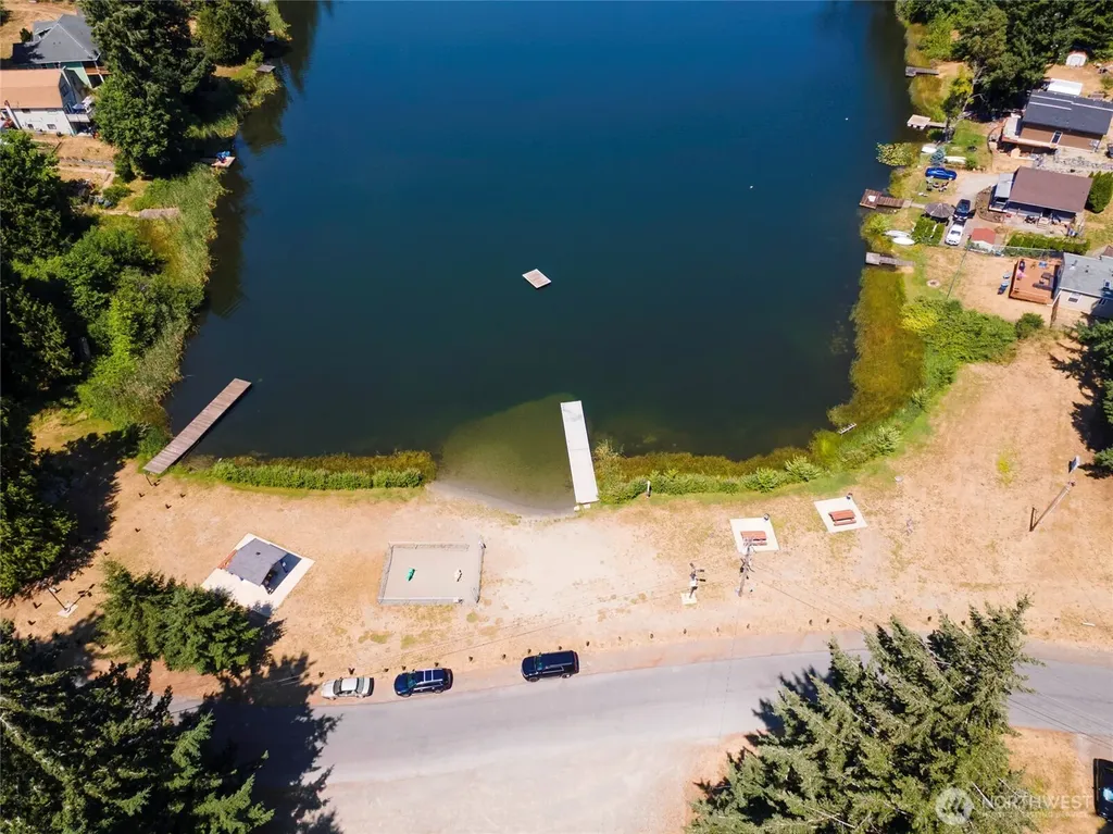 2218 194th Avenue SW Lakebay WA 98349