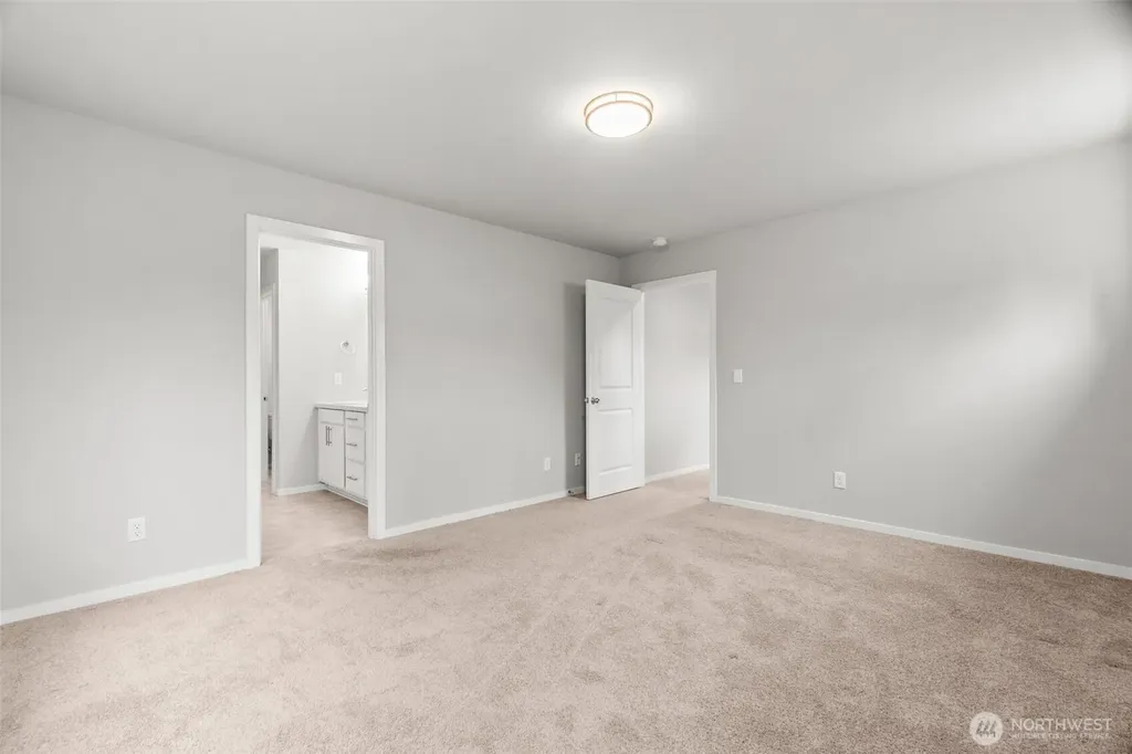 4313 23rd Court NE Olympia WA 98516