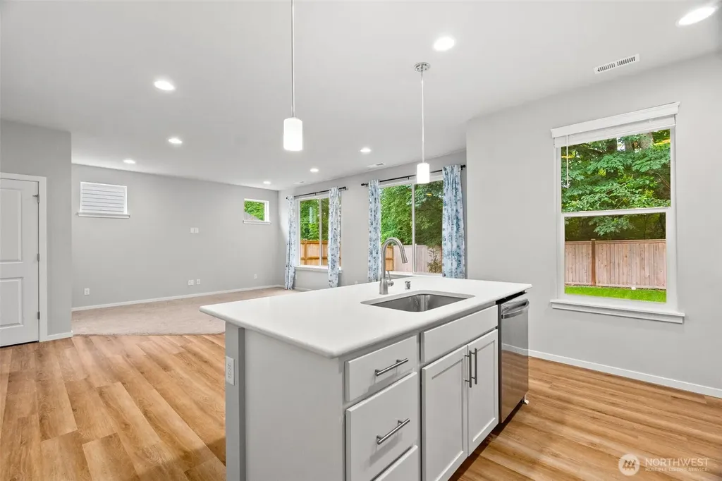 4313 23rd Court NE Olympia WA 98516