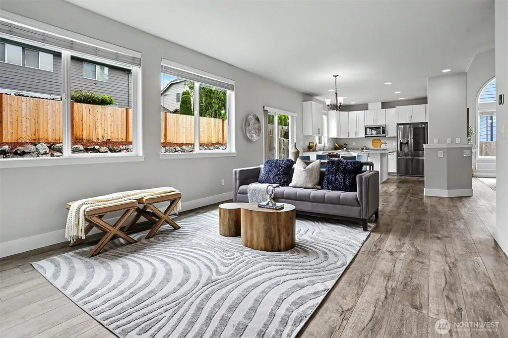 16605 41st Place W Lynnwood WA 98037