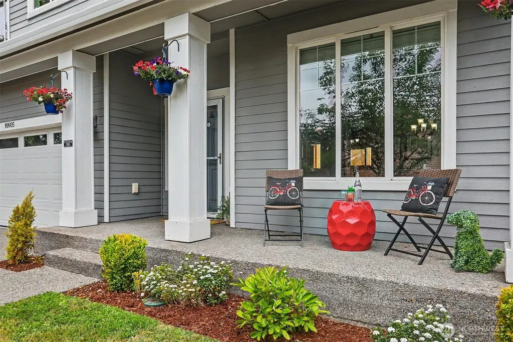 16605 41st Place W Lynnwood WA 98037