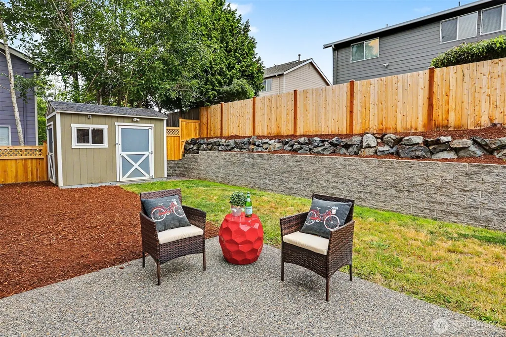 16605 41st Place W Lynnwood WA 98037