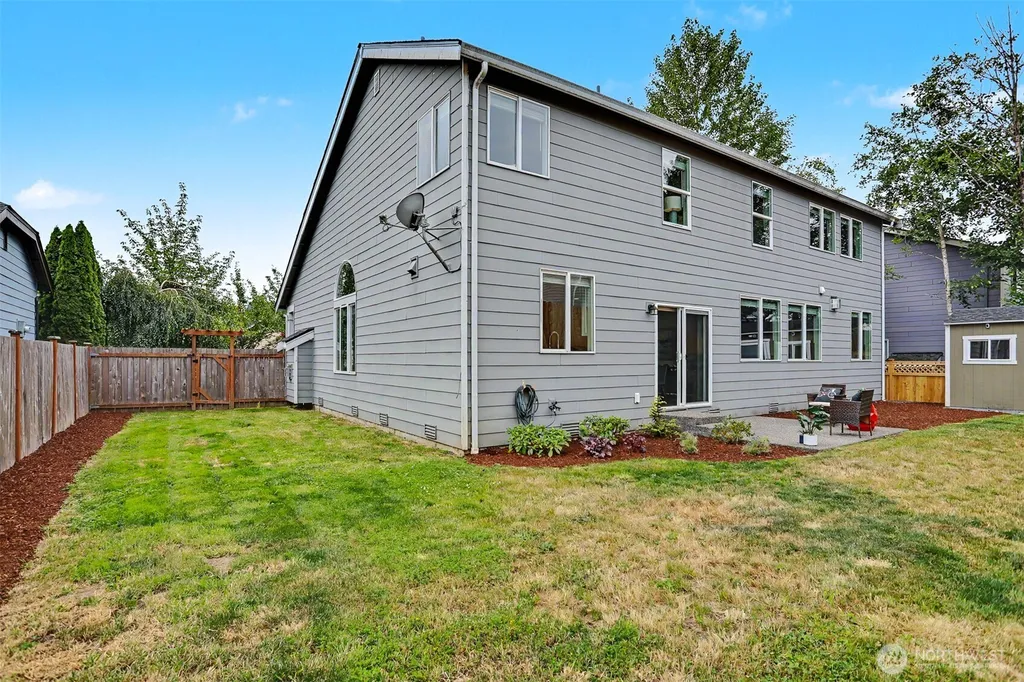 16605 41st Place W Lynnwood WA 98037