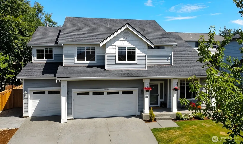 16605 41st Place W Lynnwood WA 98037