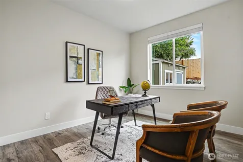 16605 41st Place W Lynnwood WA 98037