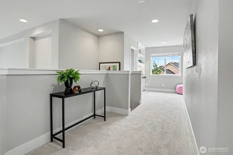 16605 41st Place W Lynnwood WA 98037