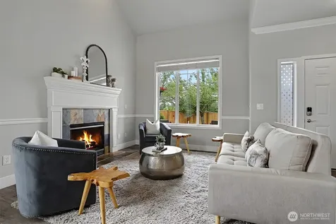 16605 41st Place W Lynnwood WA 98037