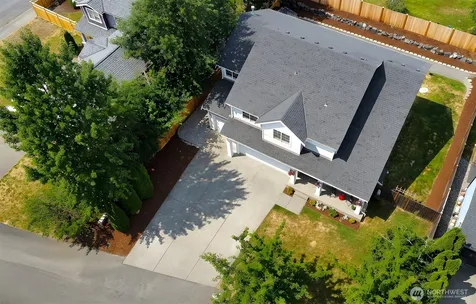 16605 41st Place W Lynnwood WA 98037
