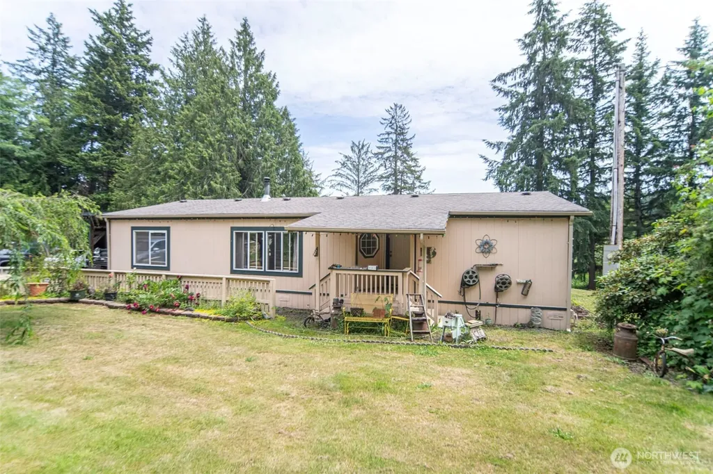 6533 12th Avenue NW Tulalip WA 98271