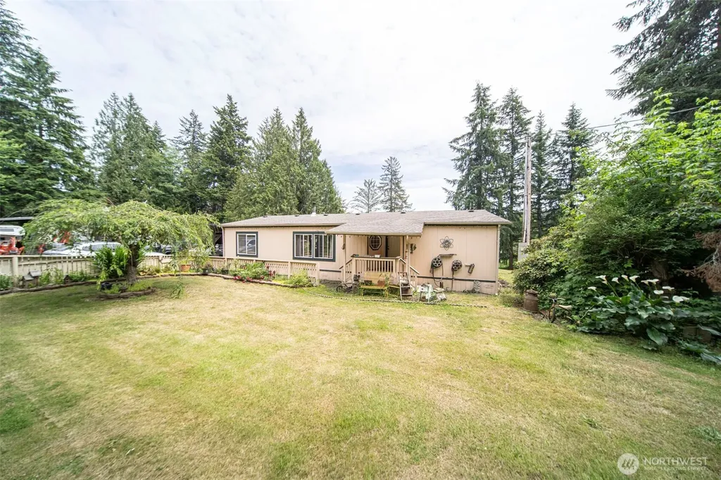 6533 12th Avenue NW Tulalip WA 98271