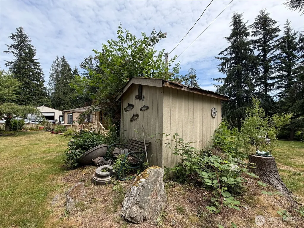 6533 12th Avenue NW Tulalip WA 98271