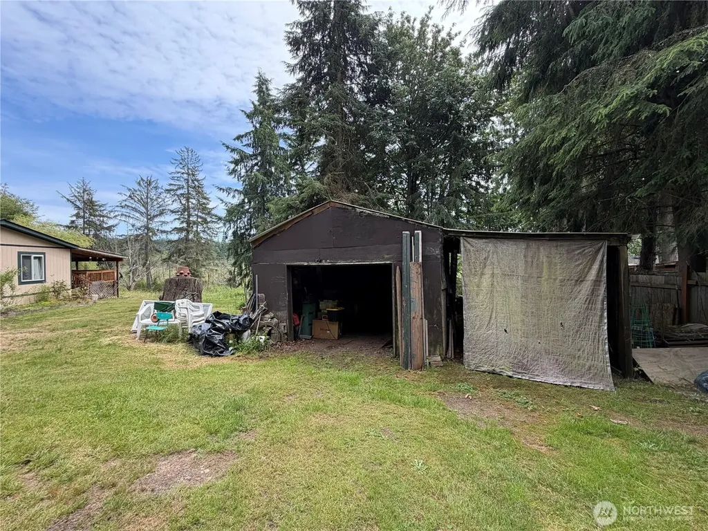 6533 12th Avenue NW Tulalip WA 98271