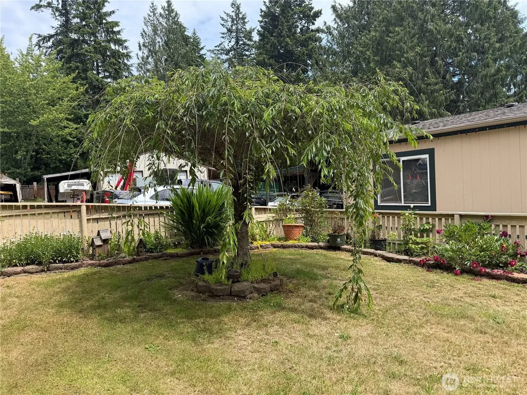 6533 12th Avenue NW Tulalip WA 98271