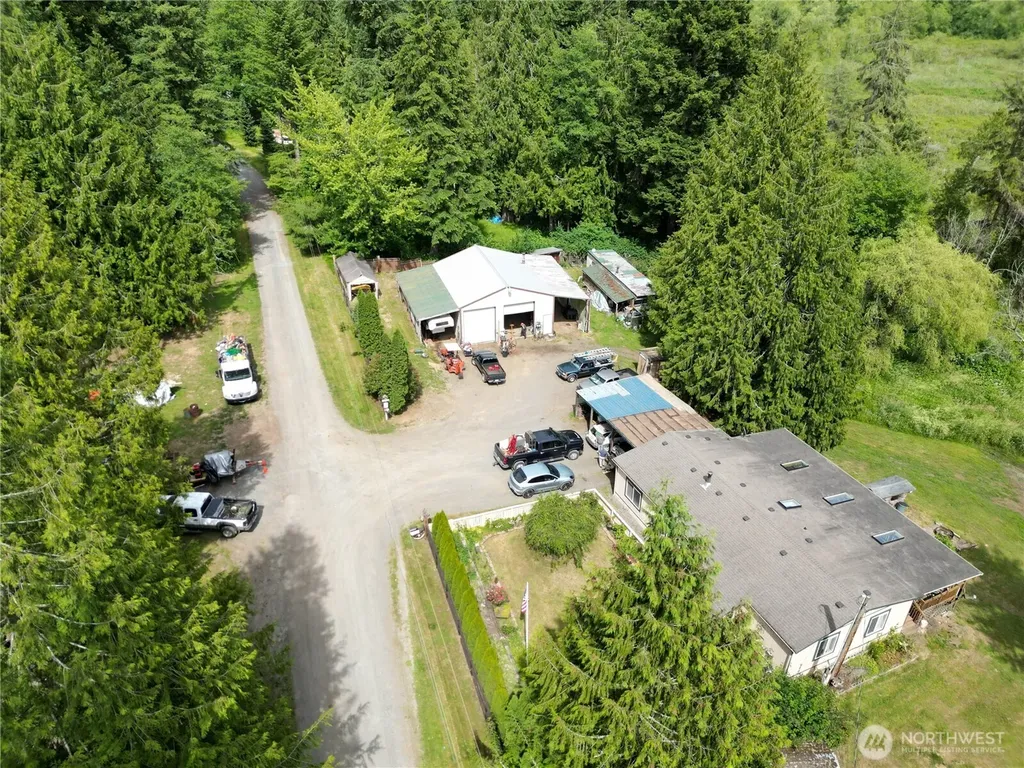 6533 12th Avenue NW Tulalip WA 98271