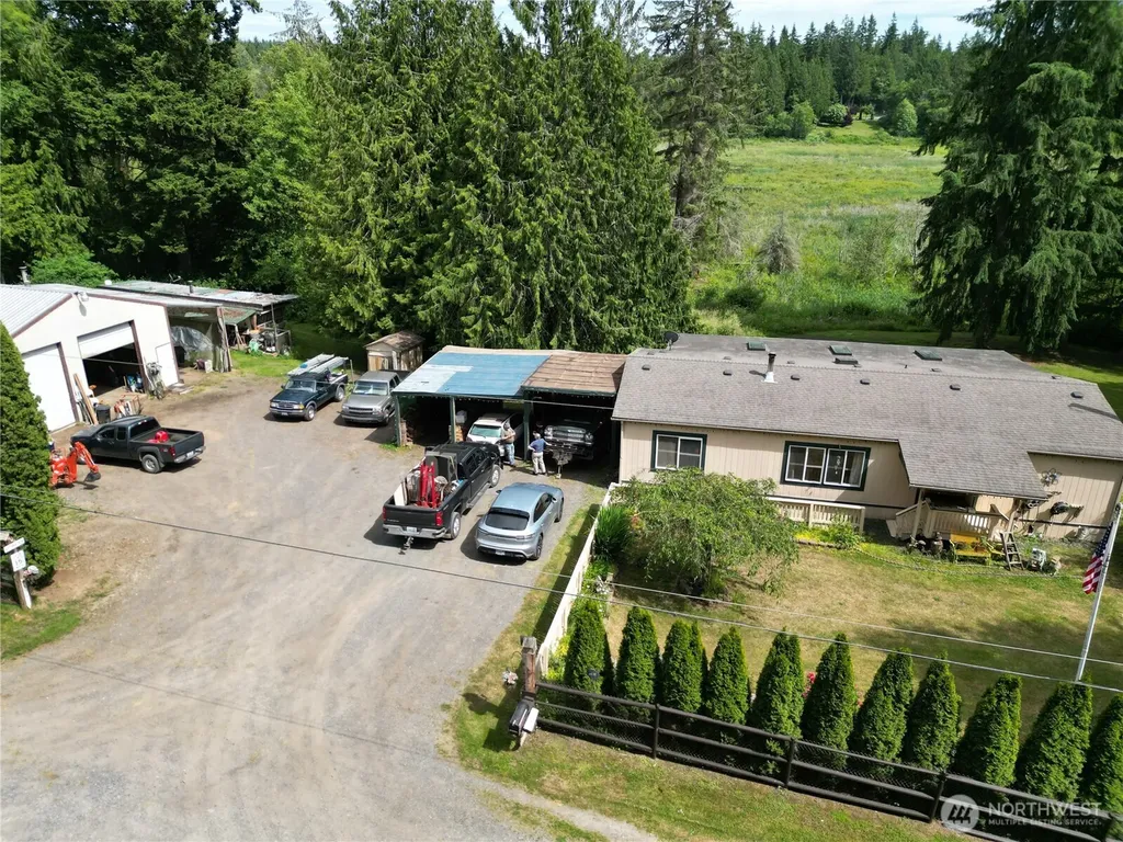 6533 12th Avenue NW Tulalip WA 98271