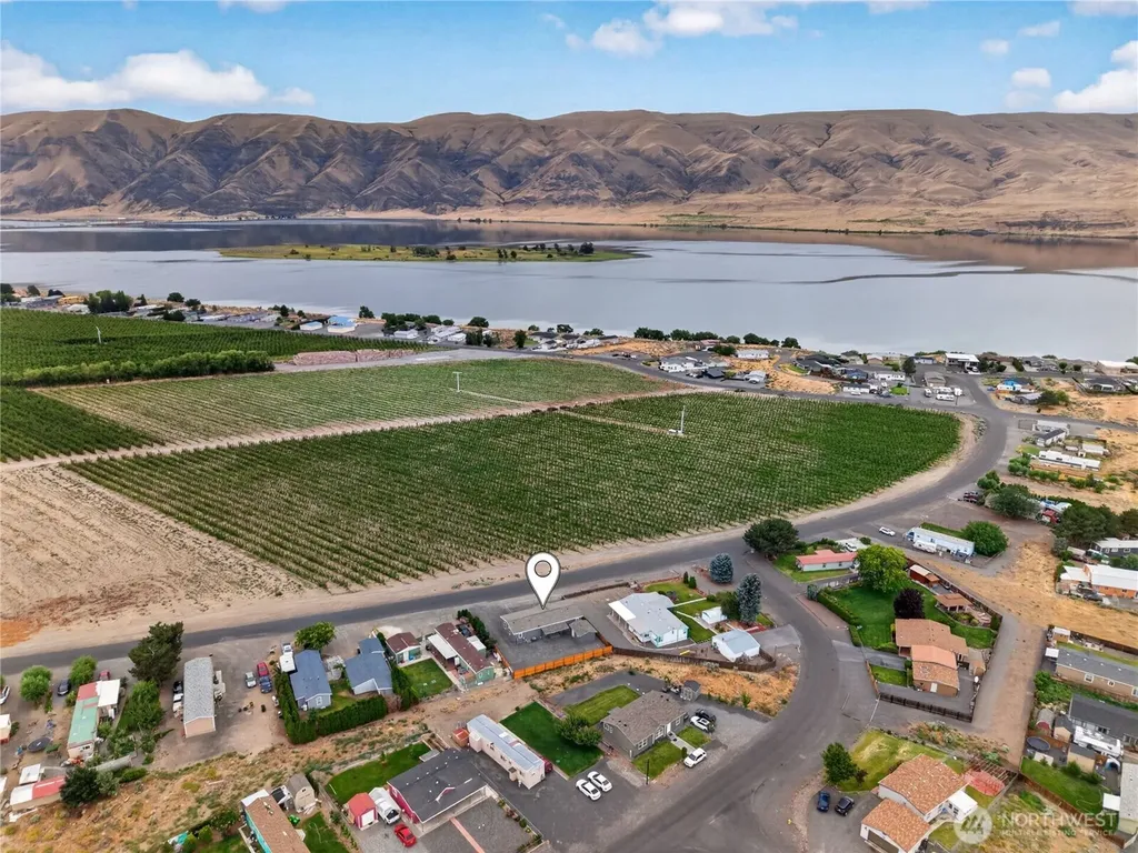 412 SW Thunderbird Way Mattawa WA 99349