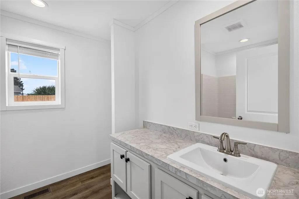 412 SW Thunderbird Way Mattawa WA 99349