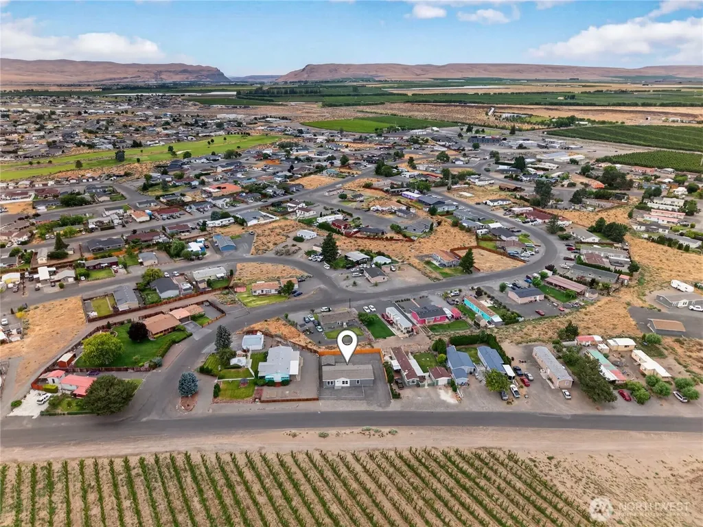 412 SW Thunderbird Way Mattawa WA 99349