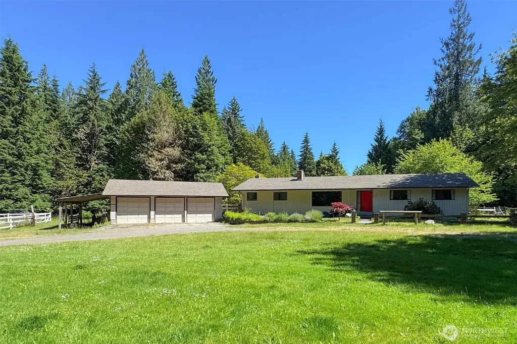 537 Herrick Road Port Angeles WA 98363