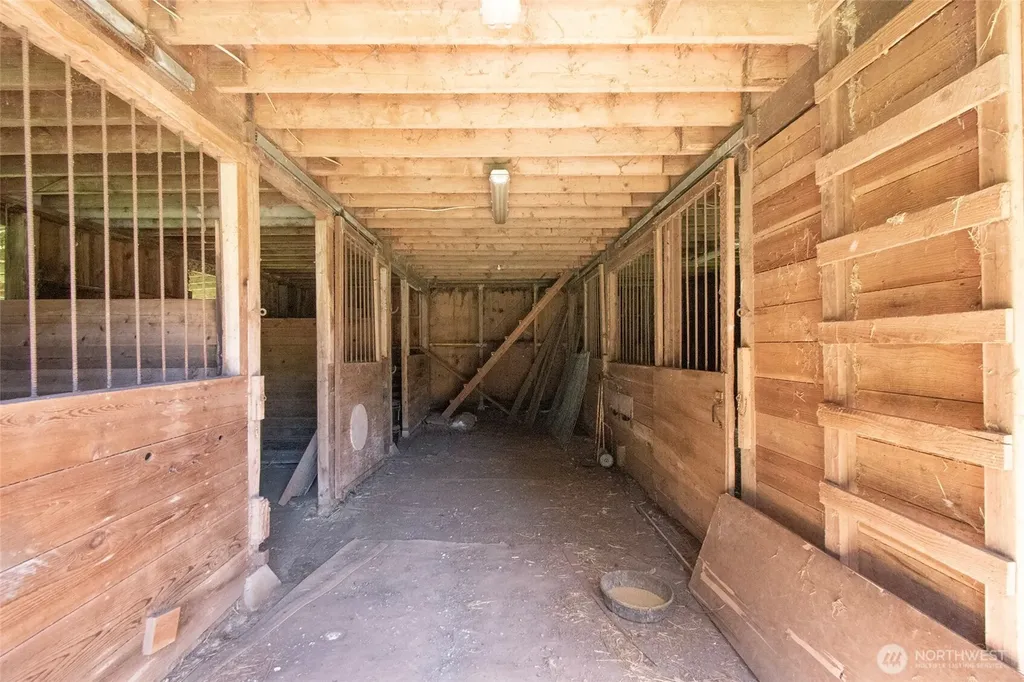 537 Herrick Road Port Angeles WA 98363