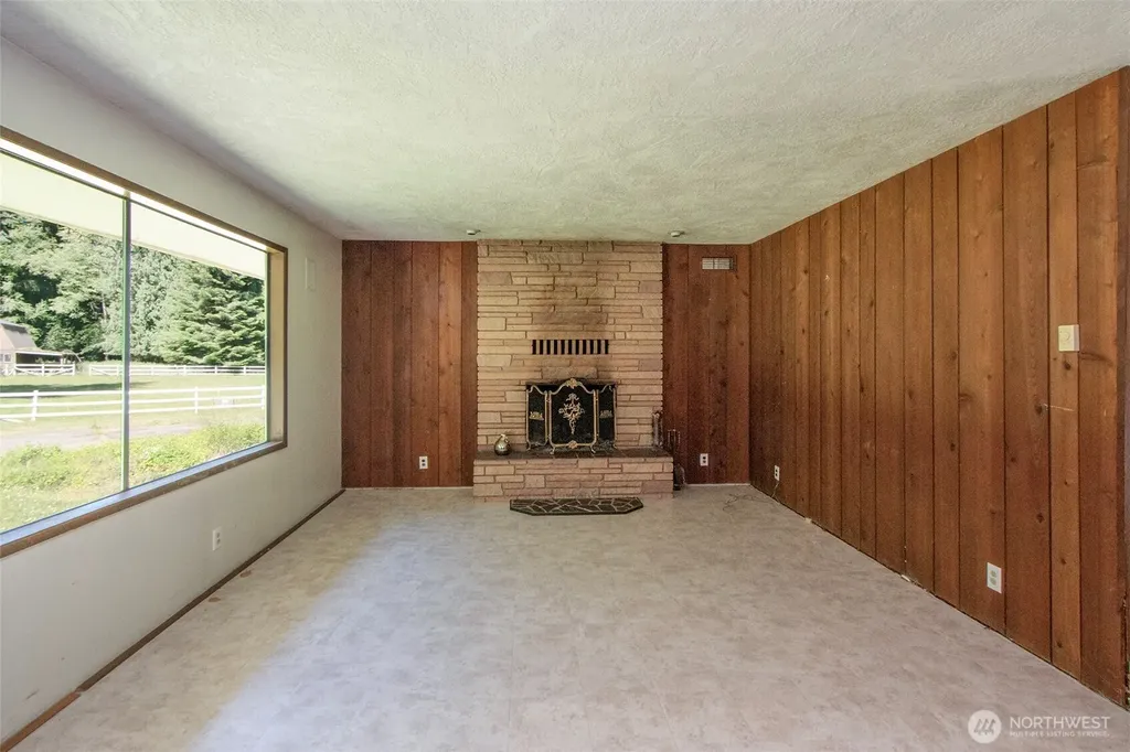 537 Herrick Road Port Angeles WA 98363