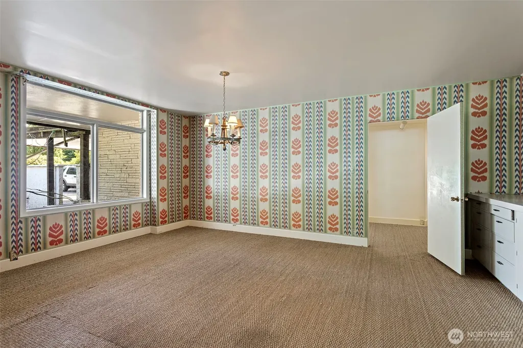 10260 Kaylen Place Bellevue WA 98004
