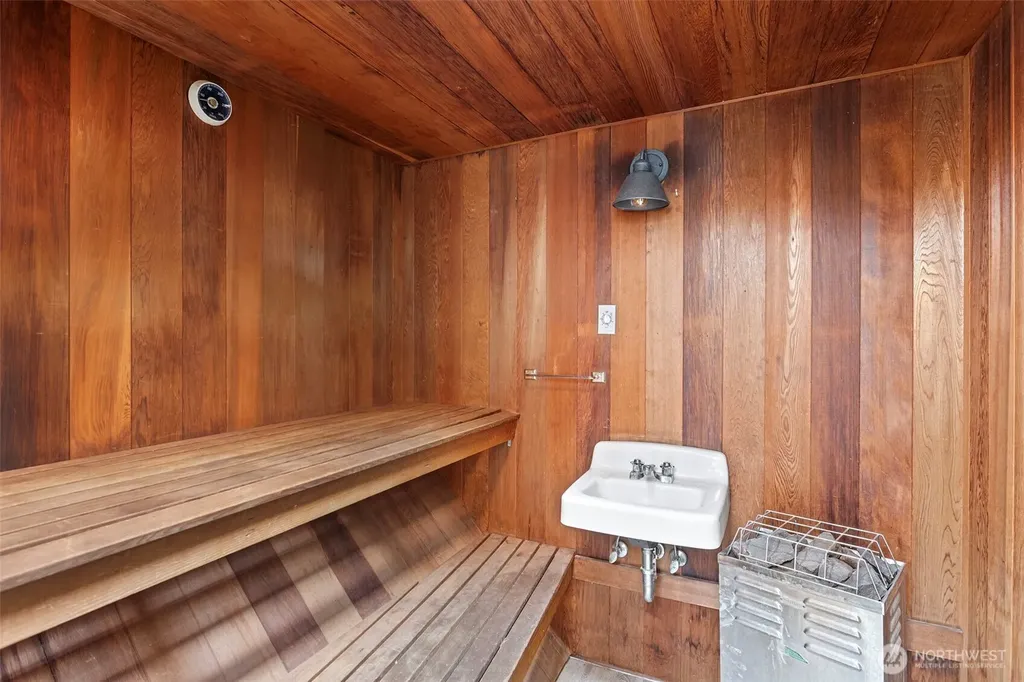 10260 Kaylen Place Bellevue WA 98004