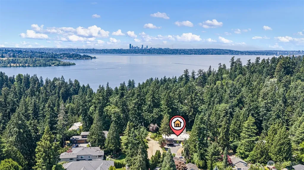 10260 Kaylen Place Bellevue WA 98004