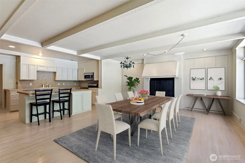 10260 Kaylen Place Bellevue WA 98004