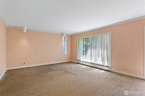10260 Kaylen Place Bellevue WA 98004