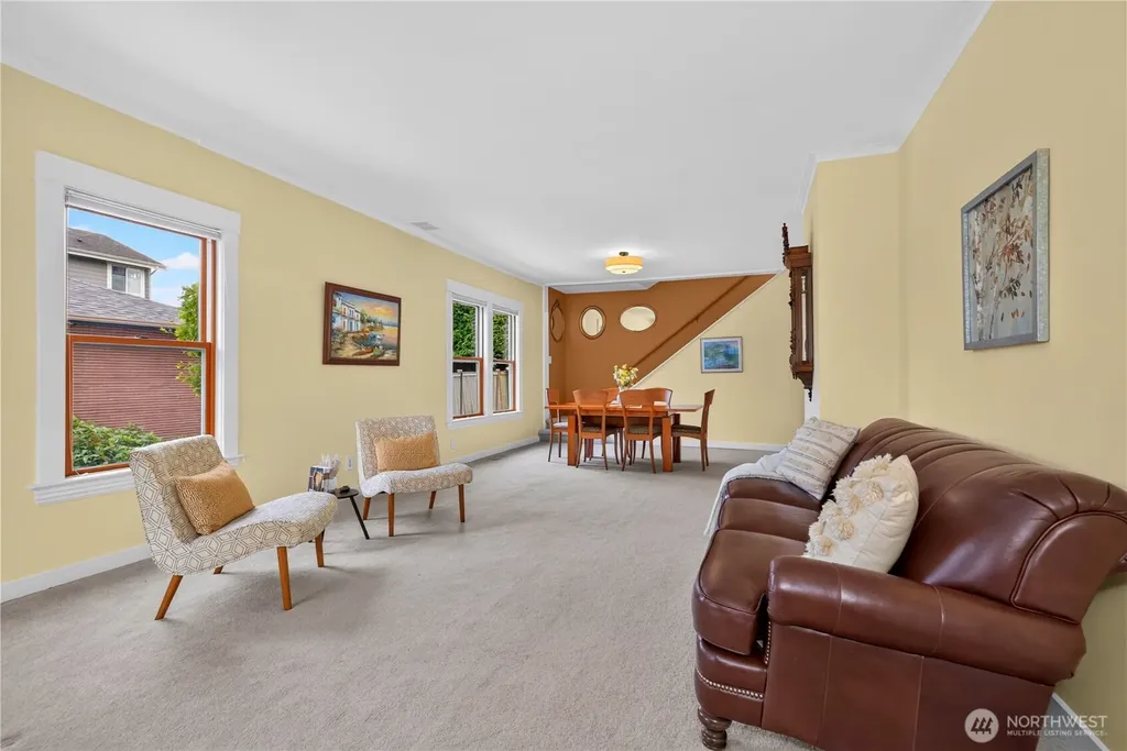 7337 Jones Avenue NW Seattle WA 98117