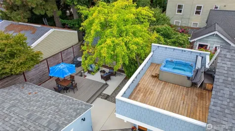7337 Jones Avenue NW Seattle WA 98117