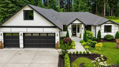 13529 Cascadian Way Everett WA 98208