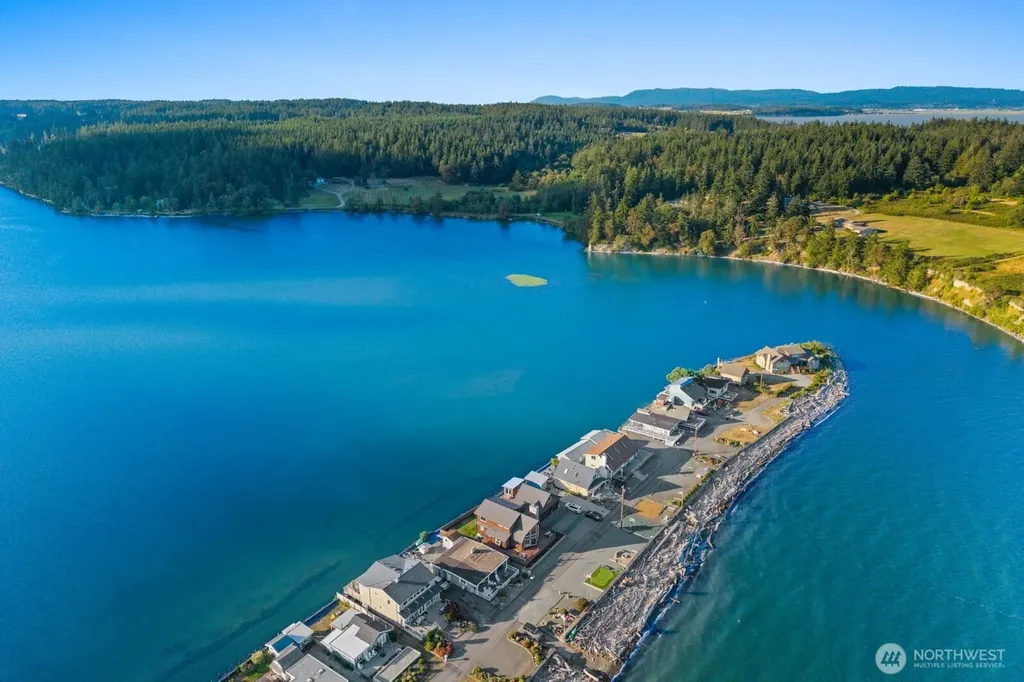 301 Driftwood Shores Road Camano Island WA 98282