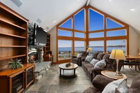 301 Driftwood Shores Road Camano Island WA 98282