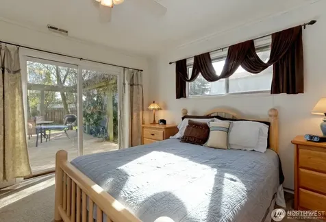10221 132nd Avenue NE Kirkland WA 98033