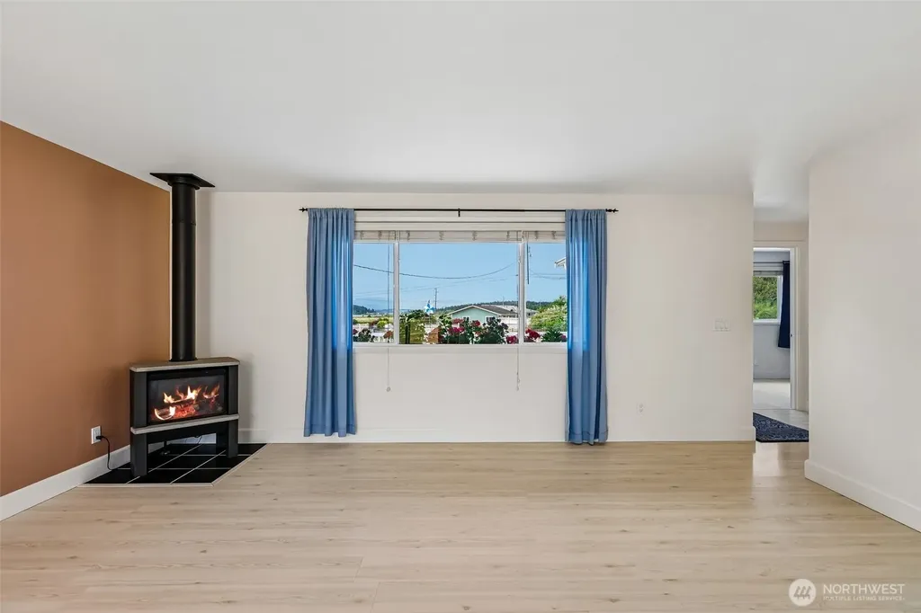 895 Prairie View Avenue Coupeville WA 98239