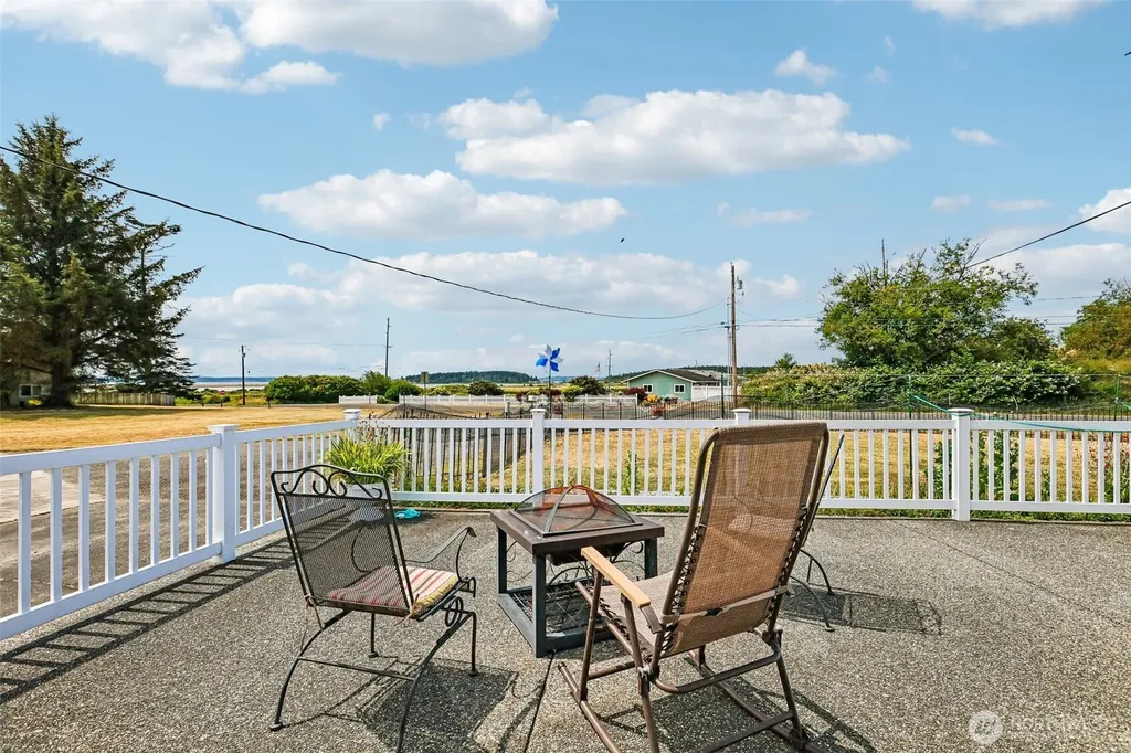 895 Prairie View Avenue Coupeville WA 98239