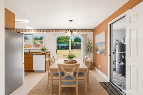 895 Prairie View Avenue Coupeville WA 98239