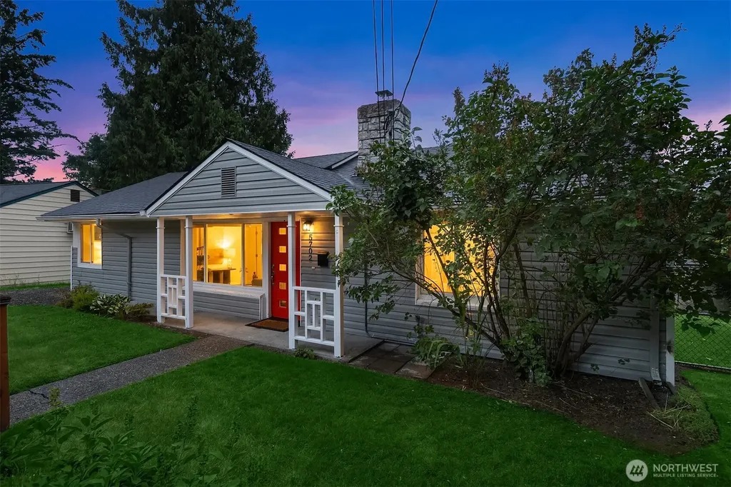 5702 239th Place SW Mountlake Terrace WA 98043