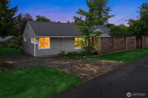 5702 239th Place SW Mountlake Terrace WA 98043