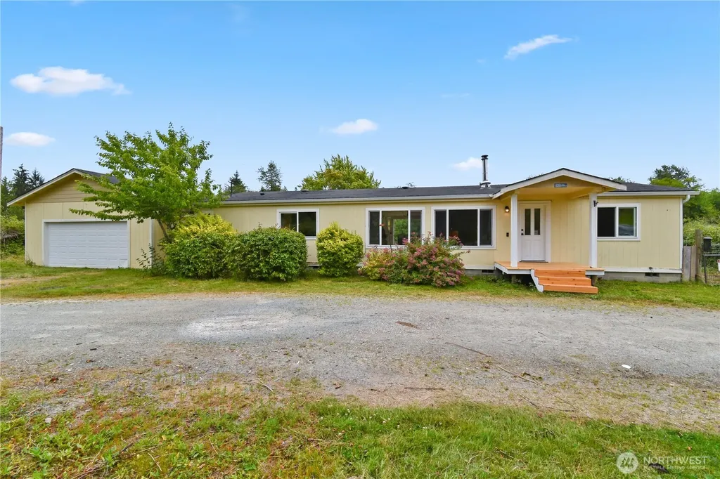 18268 Colony Road Bow WA 98232