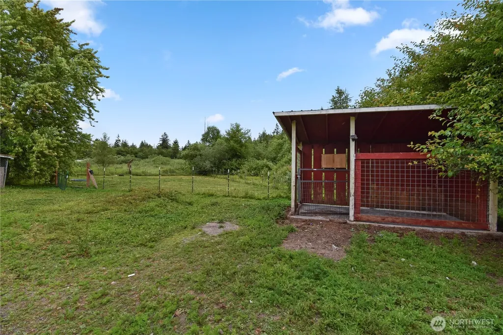 18268 Colony Road Bow WA 98232